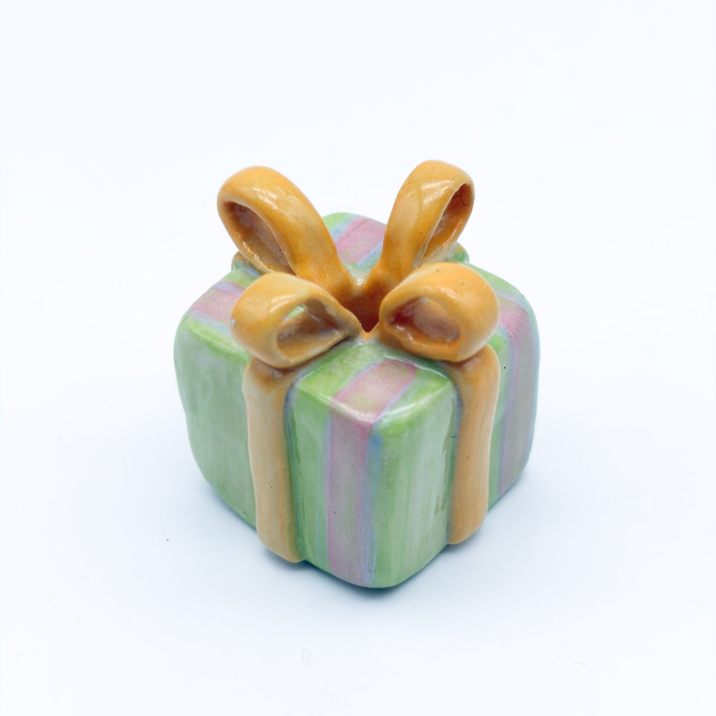 Gift box Candle Holder Green dripping purple