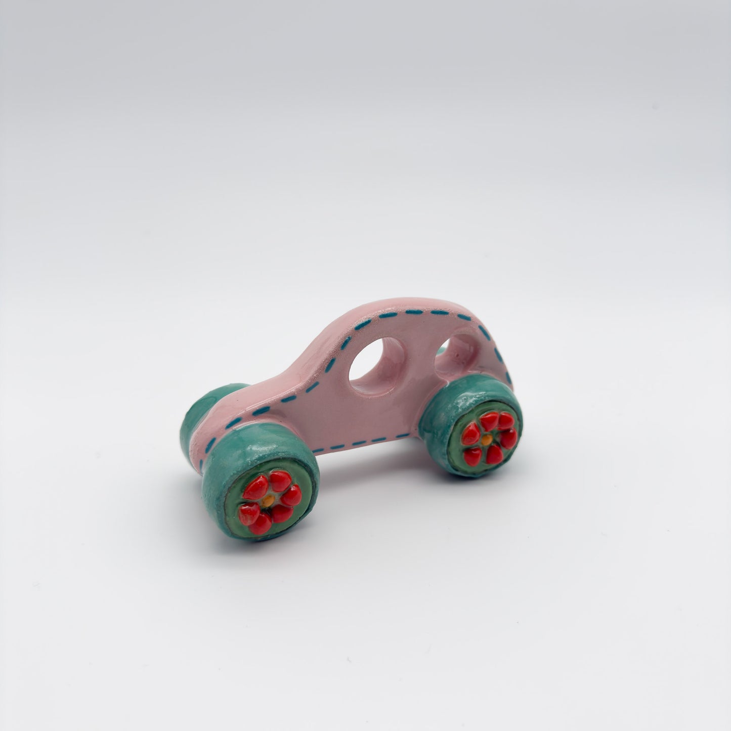 (no) Toy Car – Pretty in pink